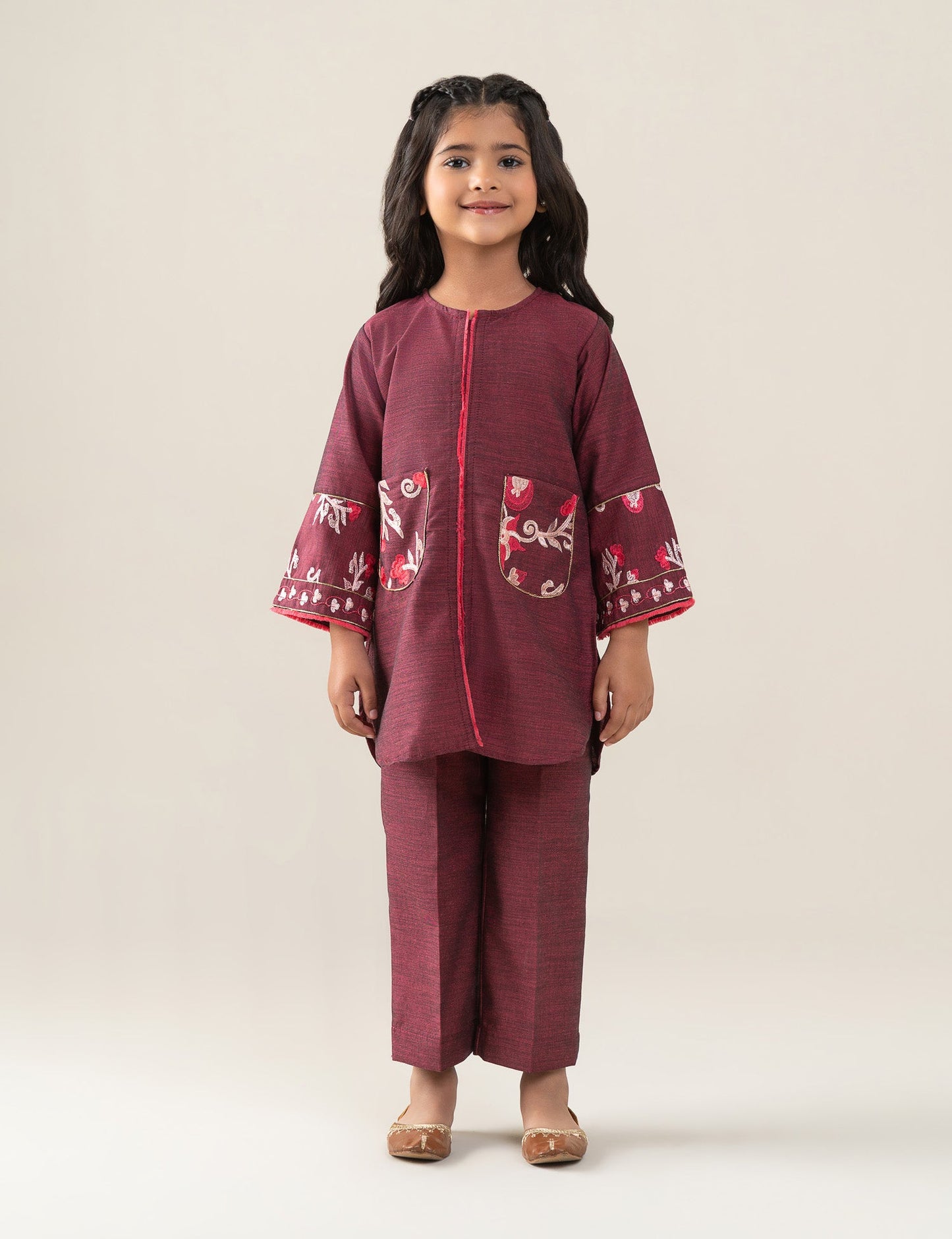 2 PIECE POCKET EMBROIDERED SUIT