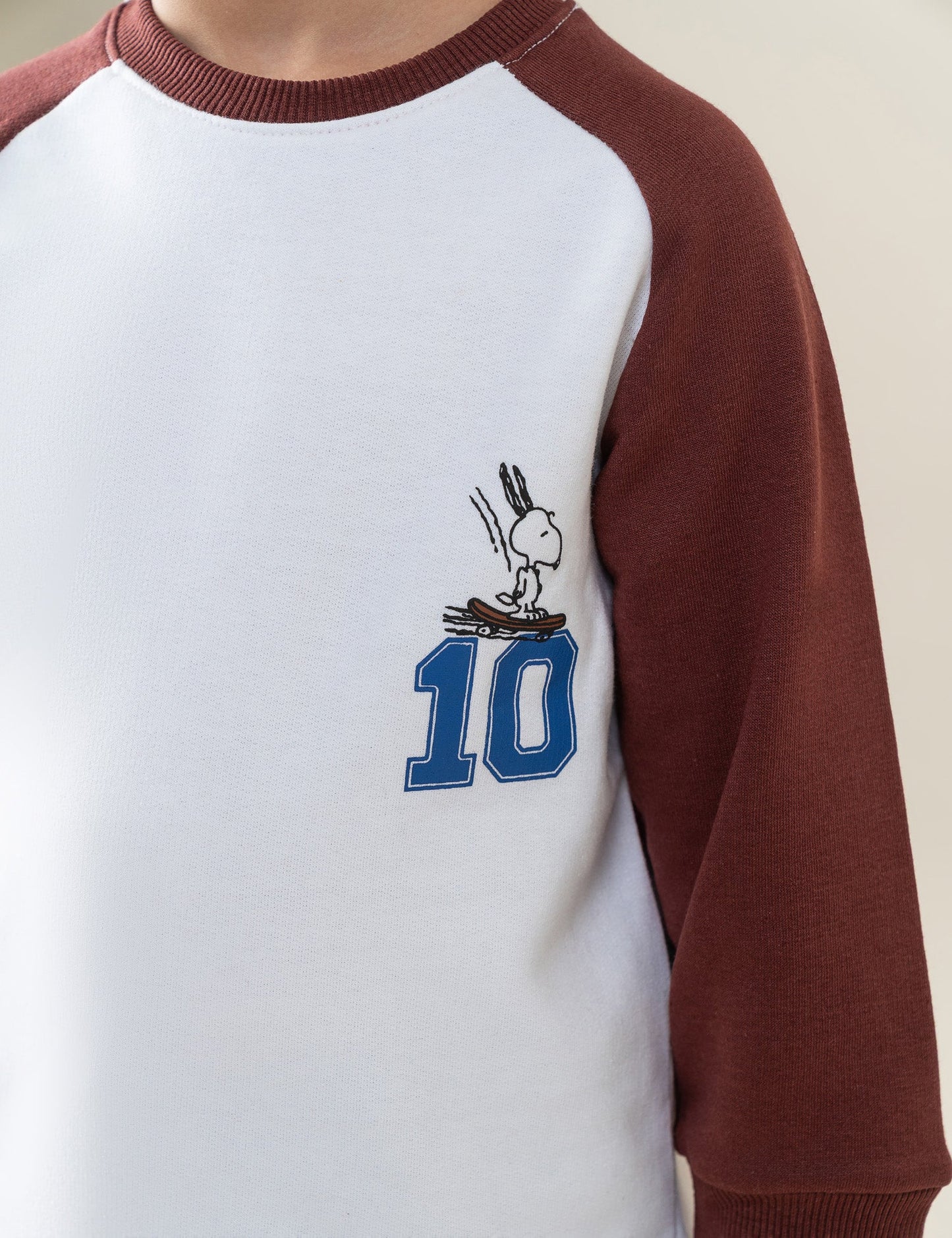 SNOOPY GRAPHIC SWEATSHIRT