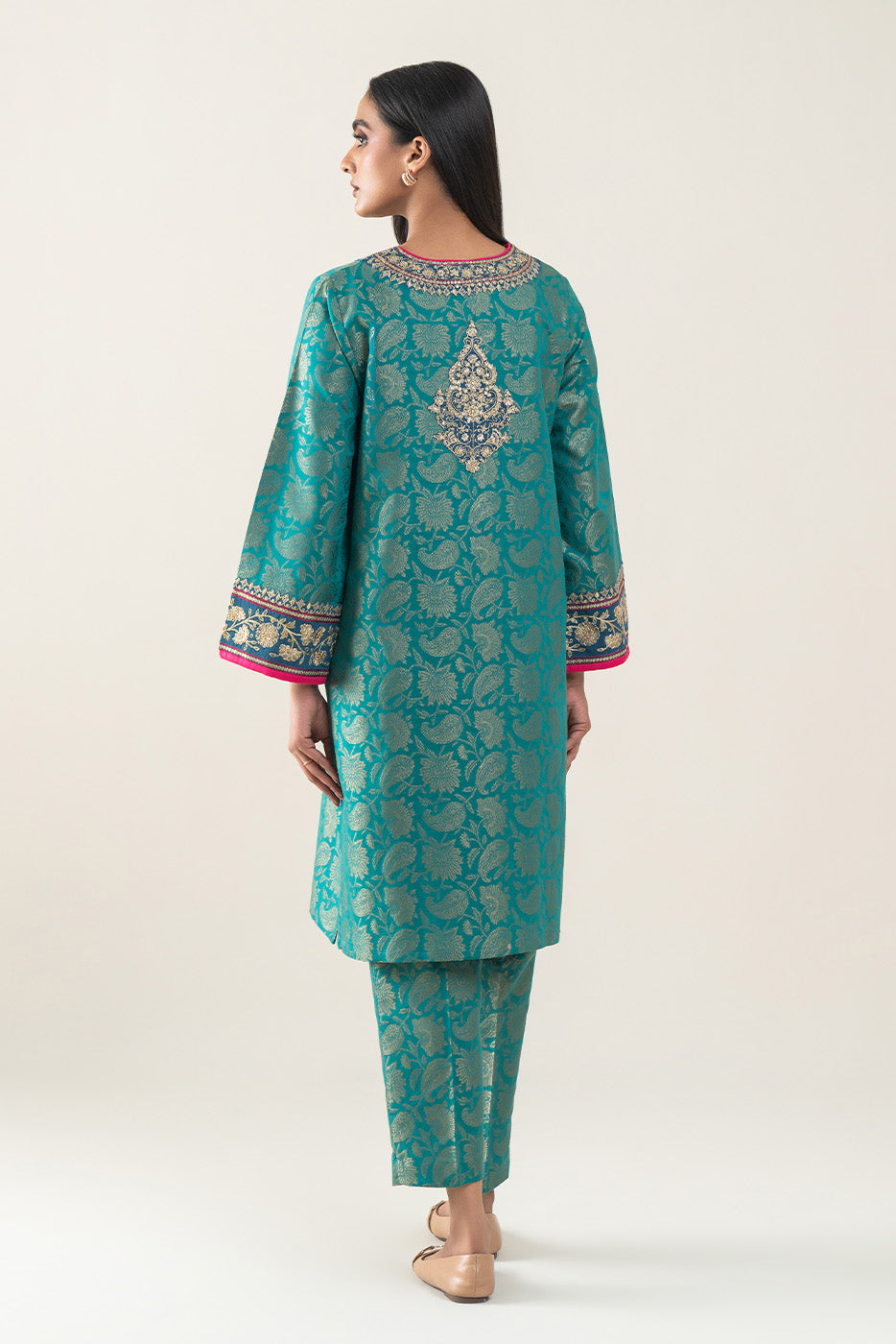 2 PIECE EMBROIDERED DANIER JACQUARD SUIT (PRET)