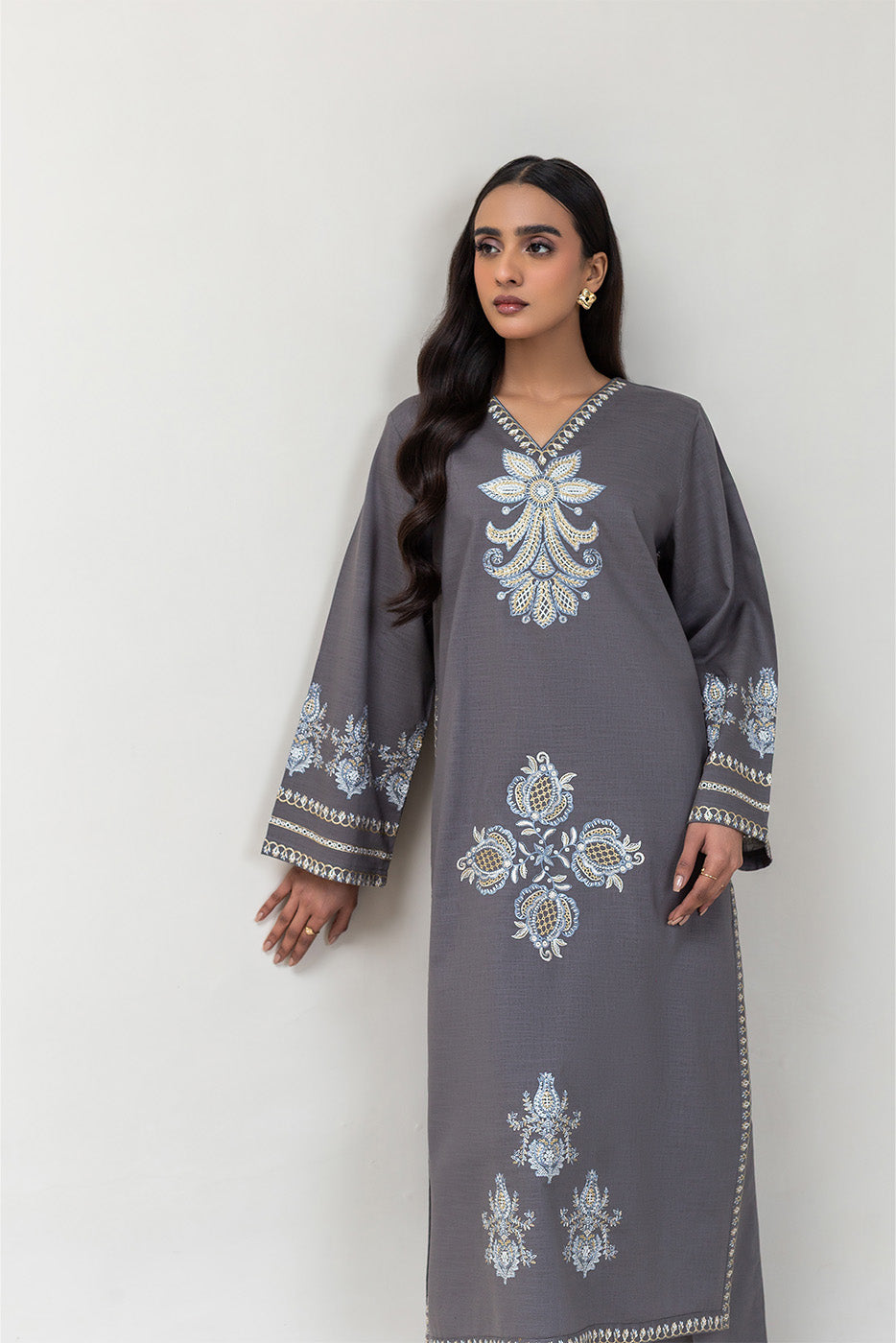 2 PIECE EMBROIDERED SLUB KHADDAR SUIT (PRET)