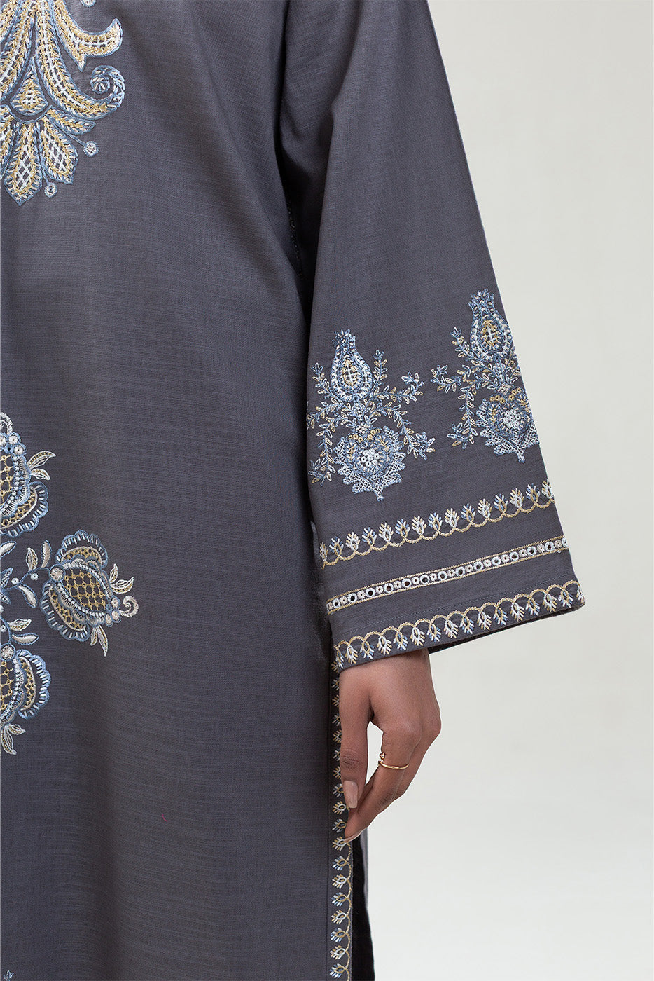 2 PIECE EMBROIDERED SLUB KHADDAR SUIT (PRET)
