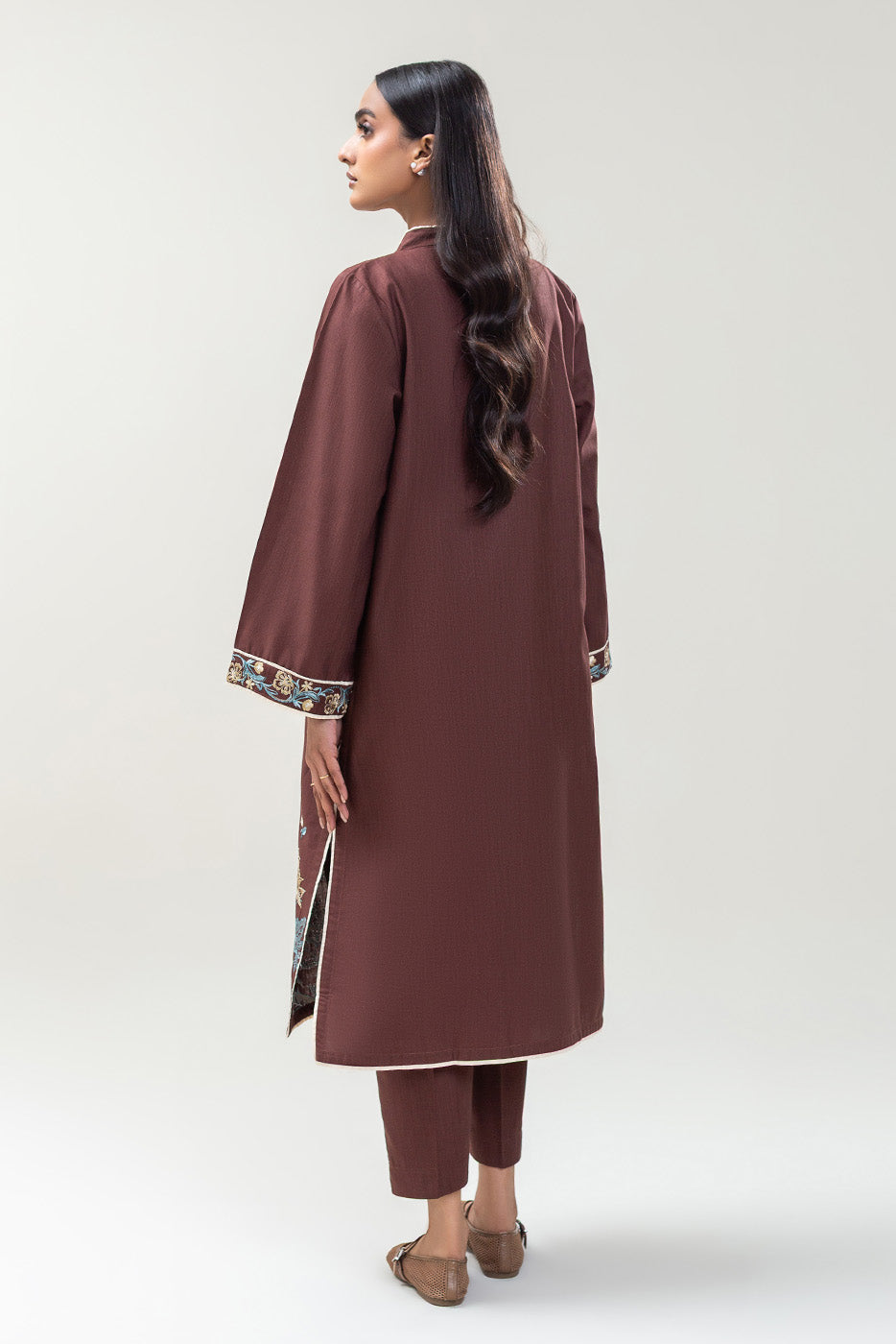 2 PIECE EMBROIDERED SLUB KHADDAR SUIT (PRET)