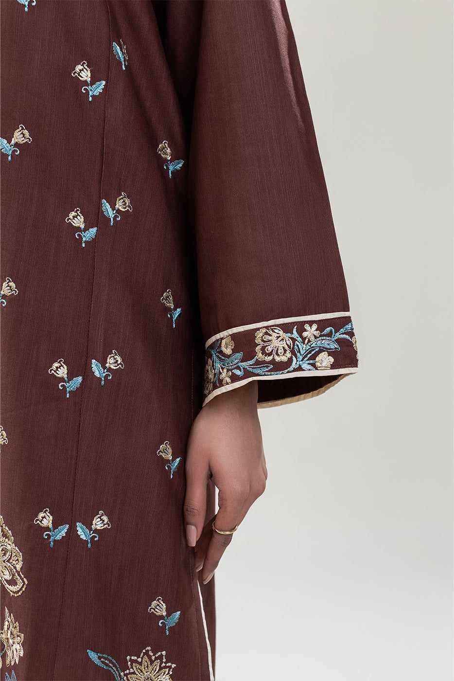 2 PIECE EMBROIDERED SLUB KHADDAR SUIT (PRET)