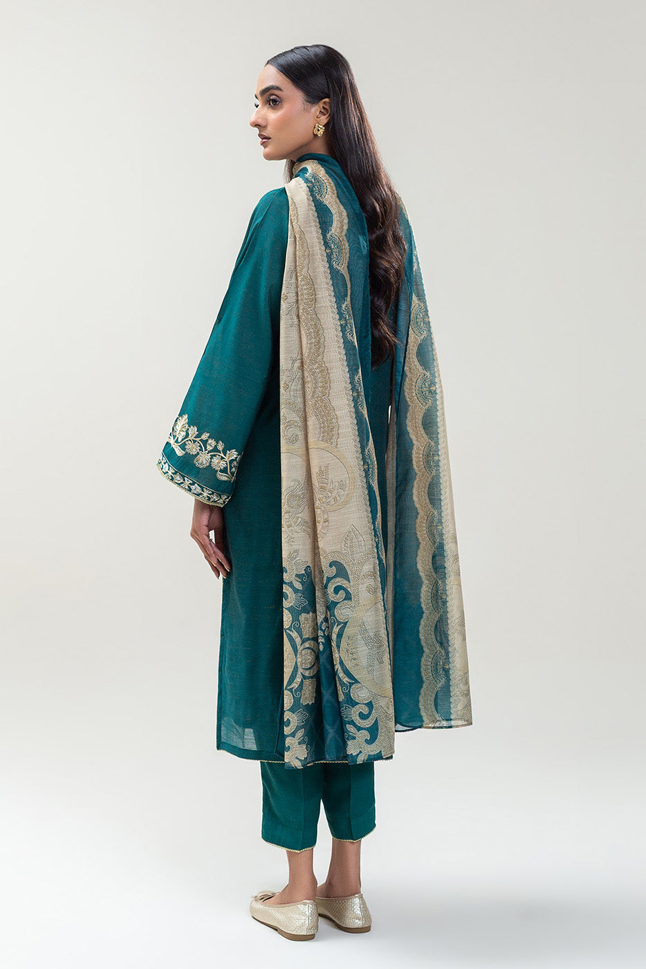 3 PIECE EMBROIDERED GOLD ZARI SUIT (PRET)